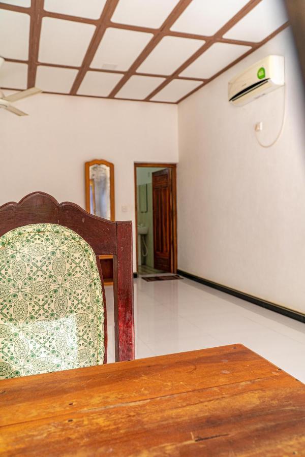 Surf & Yoga Arugam Bay Hotel ภายนอก รูปภาพ