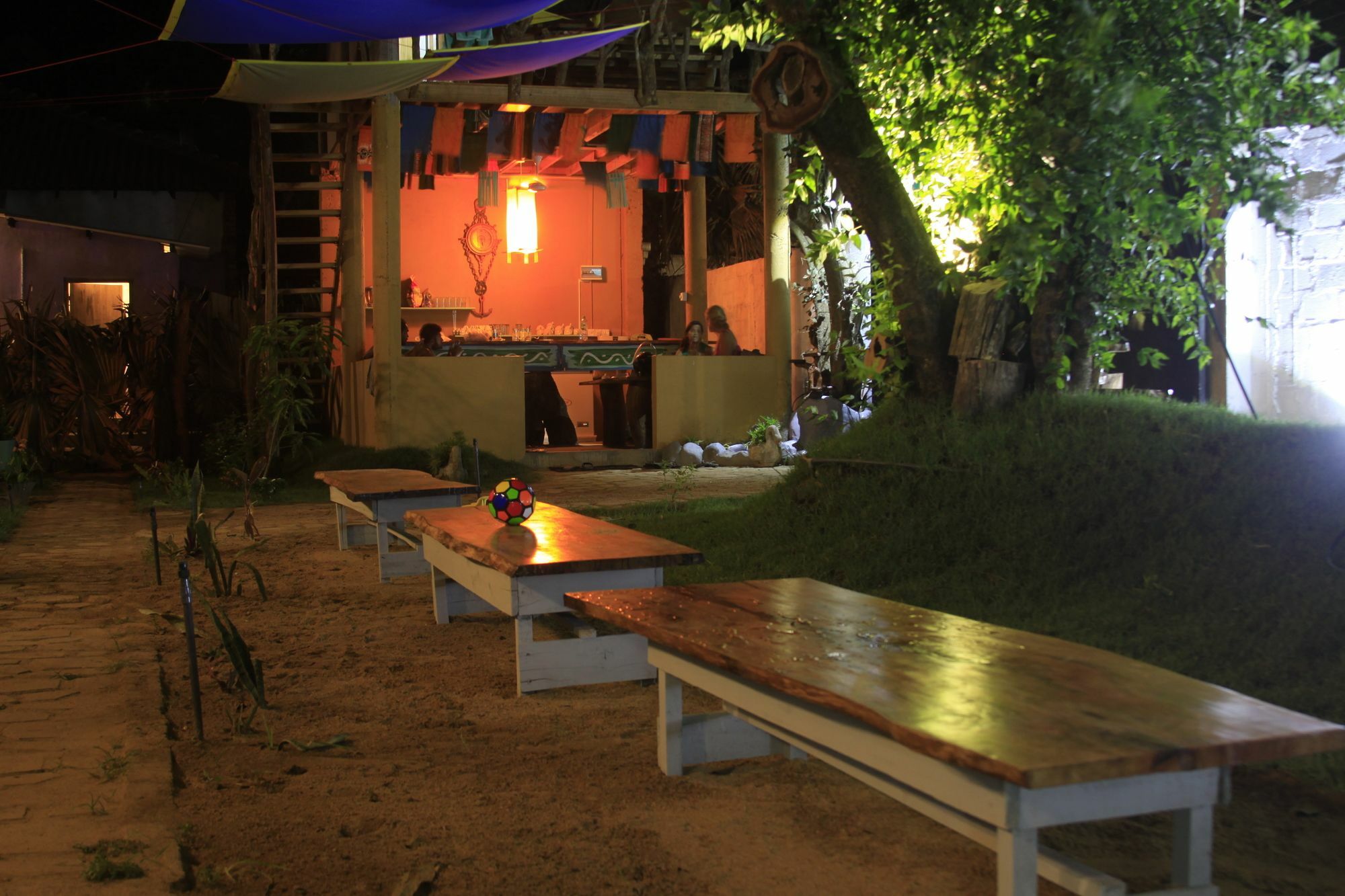 Surf & Yoga Arugam Bay Hotel ภายนอก รูปภาพ